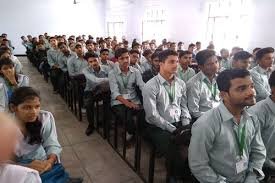 Students Chandra Bhanu Gupta Krishi Mahavidyalaya in Lucknow