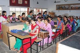 Classroom D.A.V. Girls College Kosli in Rewari