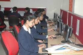 Computer Lab Shiv Shankar Institute of Engineering & Technology (SSIET, Amritsar) in Amritsar	