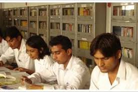 library MR DAV Institute of Management Studies in Rohtak