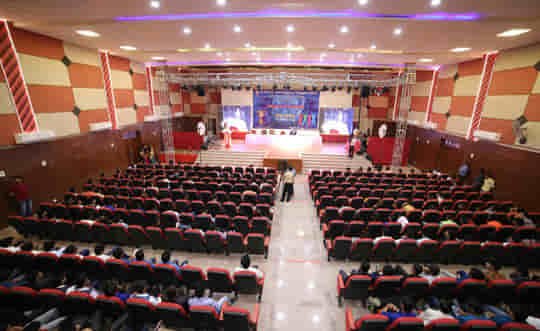 Auditorium Arya Perfect Graduate College (APGC, Jaipur) in Jaipur