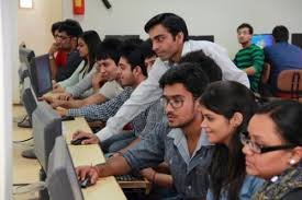 Computer Lab Sri Aurobindo College of Commerce And Management (SACCM, Ludhiana) in Ludhiana