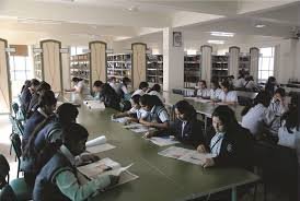 Library Jayoti Vidyapeet Women's University in Jaipur