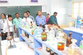 Laboratory of Aditya Degree College, Rajahmundry in Rajahmundry