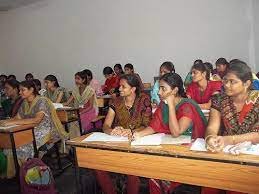 Class Room Priyadarshini Institute of Technology and Science for Women (PITSW, Guntur) in Guntur