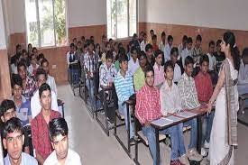 Classroom DAV Centenary College in Faridabad
