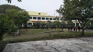 Campus Luxmi Charan Hubblal Mahavidyalaya in Jalaun