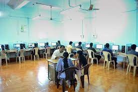 Computer Lab Mahatma Gandhi College(MGC, Kannur) in Kannur