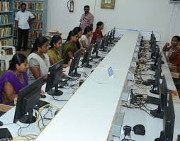 Computer Lab AVVM Sri Pushpam College (AVVMSPC),Thanjavur in Thanjavur	