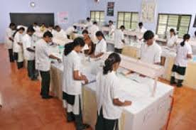 lab  KMCH College of Pharmacy in Coimbatore