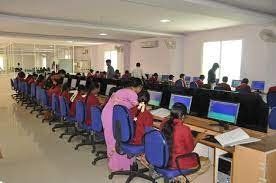 Computer Class Room of Chaitanya Bharathi Institute of Technology in Hyderabad	