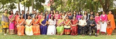 Group photo Jain Kanya Pathshala (PG) College (JKPPGC, Muzaffarnagar) in Muzaffarnagar