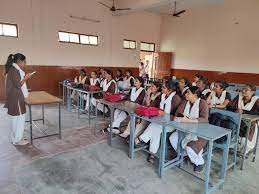ClasShri Guru Harkishan Degree College in Jhansi