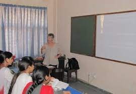 classroom Beehive Group of Colleges (BGC, Dehradun) in Dehradun