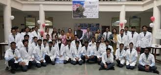 Group Photo Uttaranchal Institute Of Pharmaceutical Science, Dehradun in Dehradun