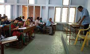 Class Room of Smt. Velagapudi Durgamba Siddhartha Law College, Vijayawada in Vijayawada