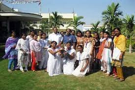 group photo Aurobindo College of Business Management (ACBM, Ibrahimpatnam) in Hyderabad	