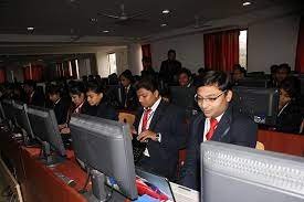  Computer lab Invertis Institute of Law (IIL, Bareilly) in Bareilly